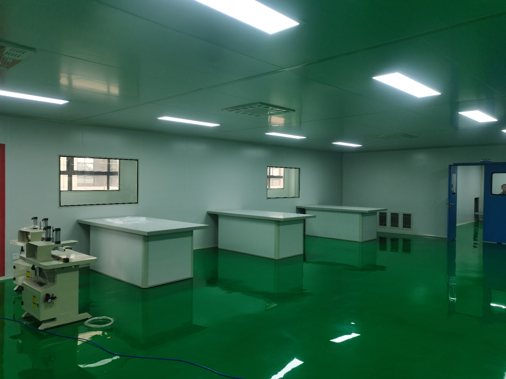 Cleanroom 360 Sannovo Cleanroom - Professional Cleanroom Equipment & Solutions